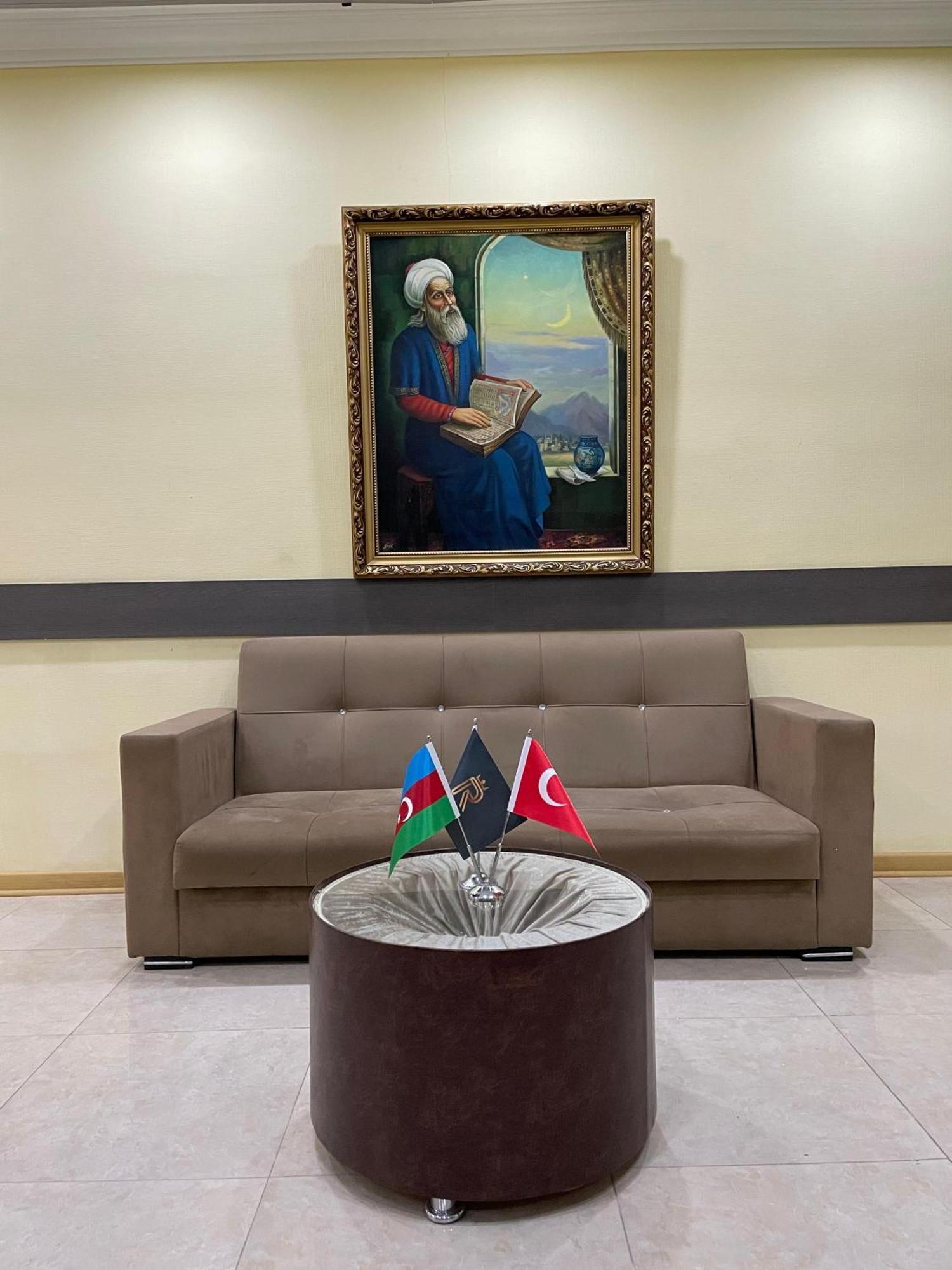 Rahat Hotel กันจา ภายนอก รูปภาพ