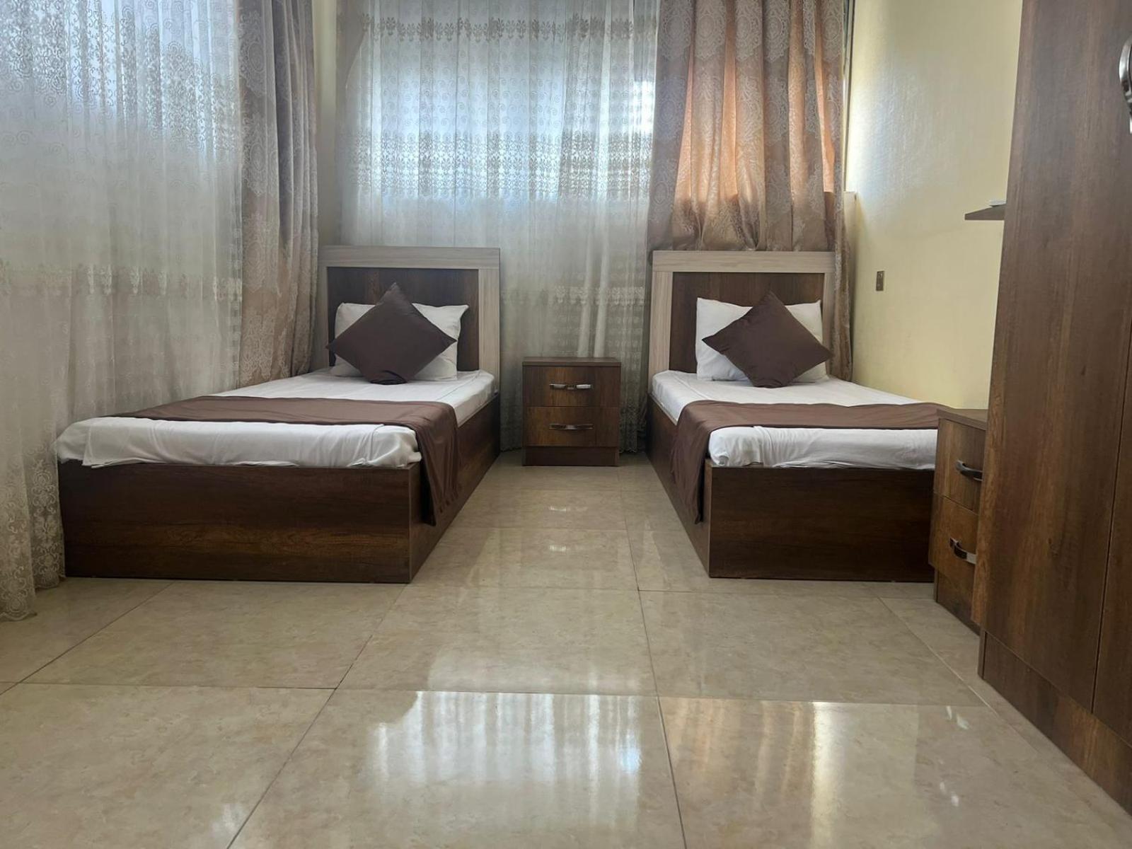 Rahat Hotel กันจา ภายนอก รูปภาพ